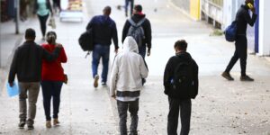 Frente fria provoca chuvas intensas em grande parte do país