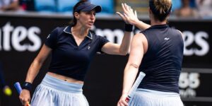 Dupla de Stefani vence 2º jogo e vai às quartas do WTA 1000 de Doha