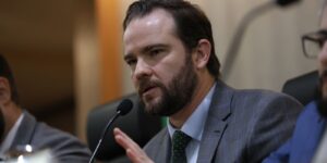 Fazenda pede que Receita Federal automatize declaração anual do IR